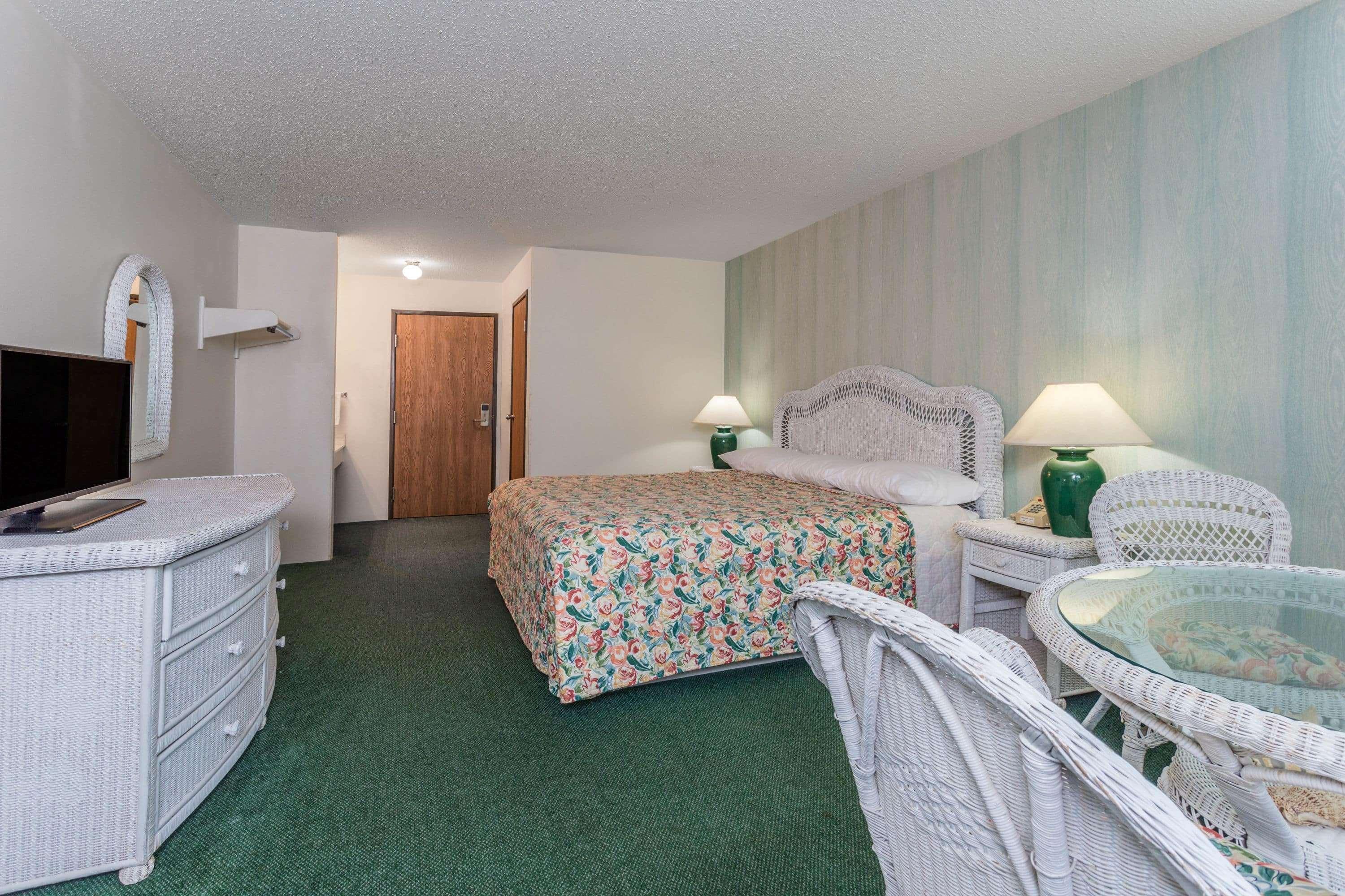 Hotel Super 8 By Wyndham Reedsburg Zewnętrze zdjęcie