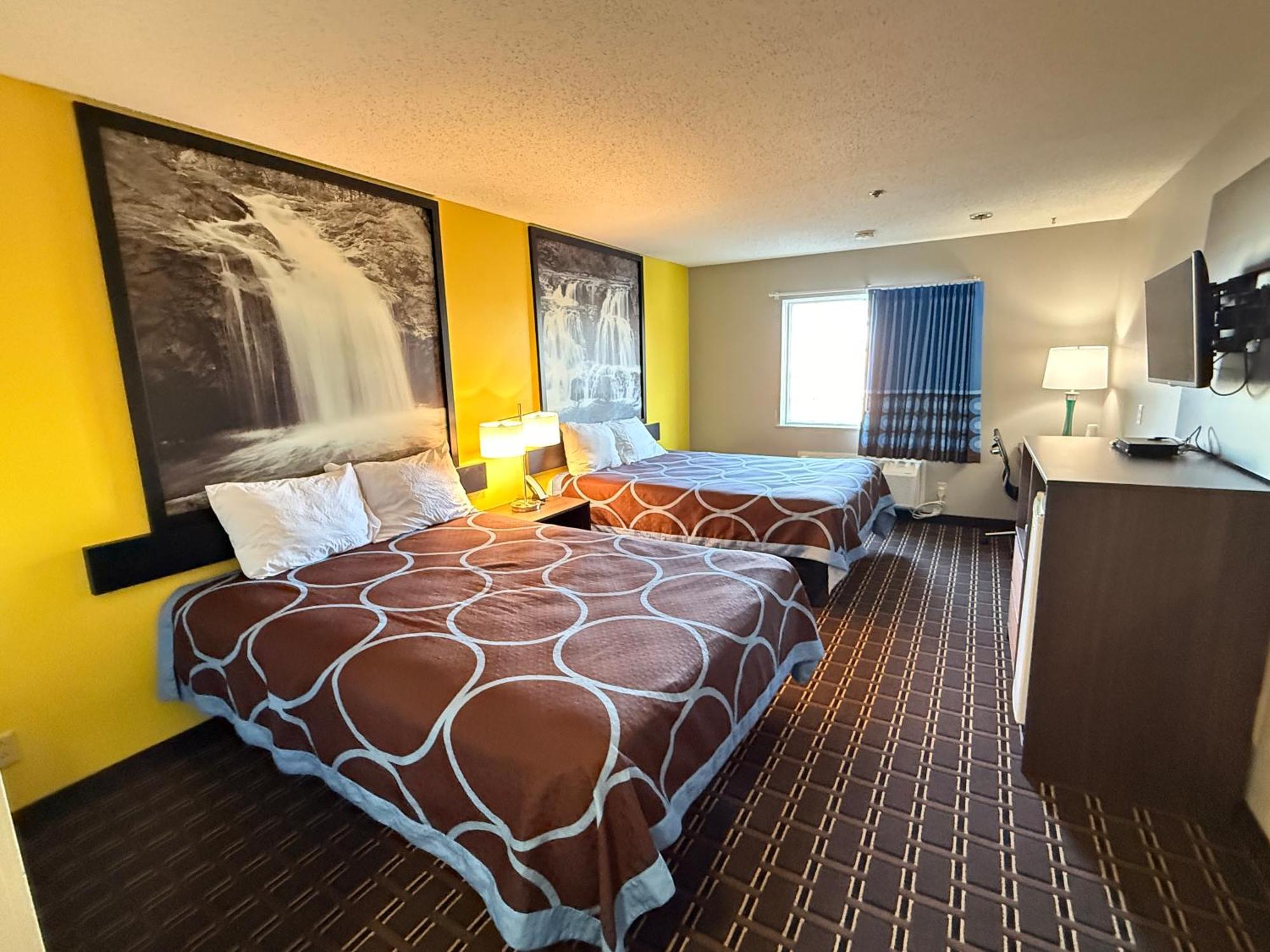 Hotel Super 8 By Wyndham Reedsburg Zewnętrze zdjęcie